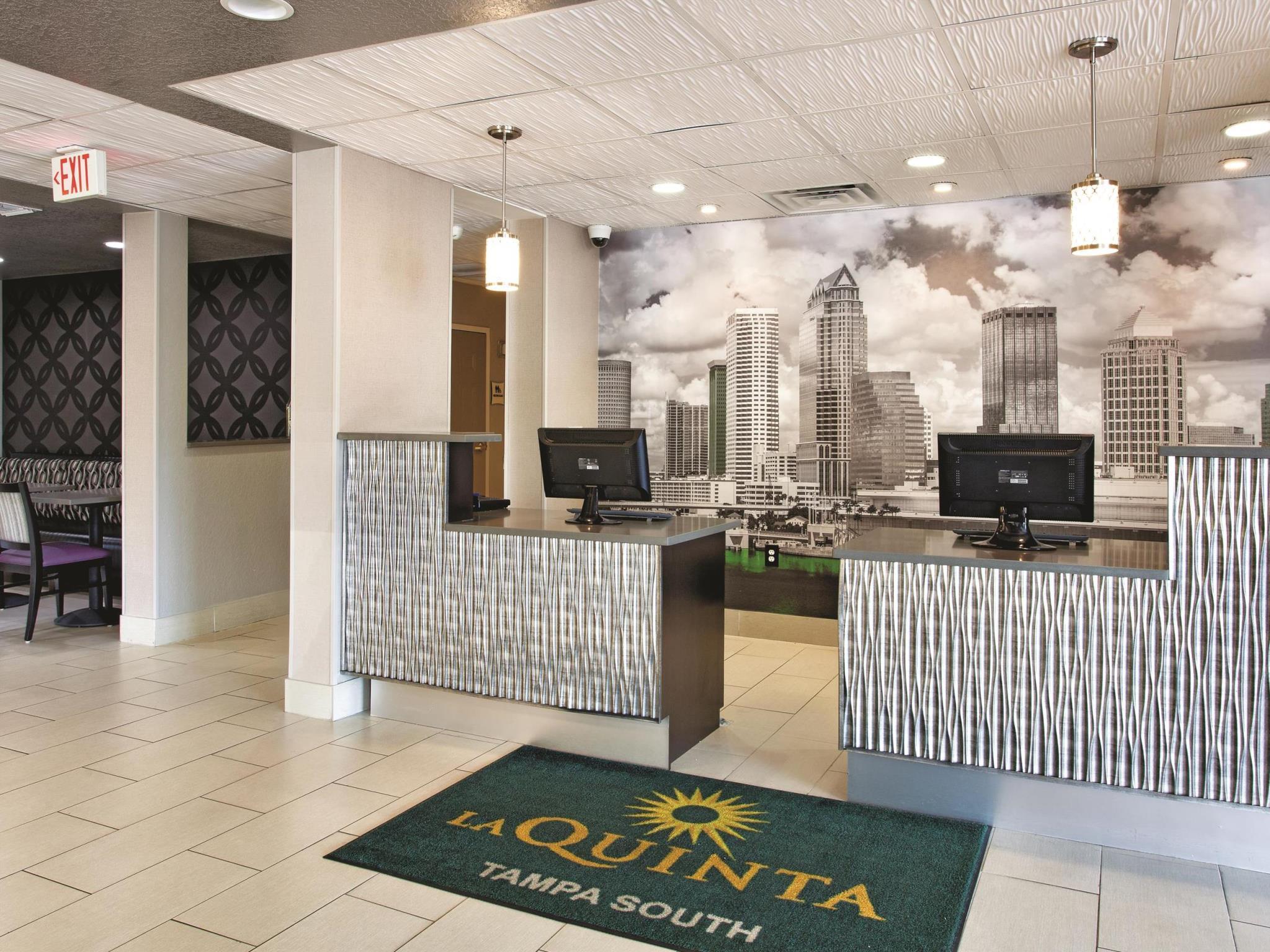 La Quinta By Wyndham Tampa Bay Area-Tampa South Hotel Eksteriør billede