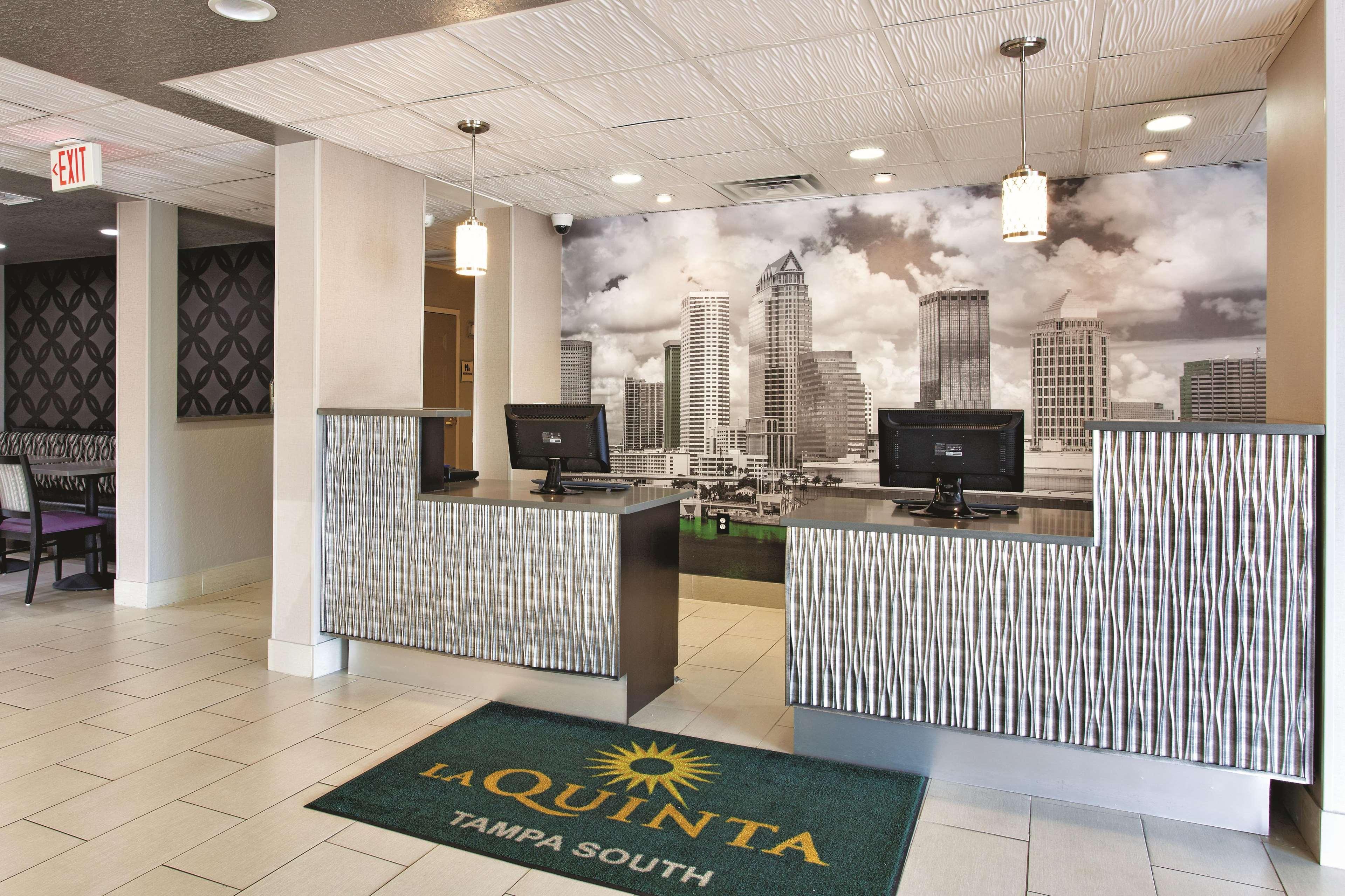 La Quinta By Wyndham Tampa Bay Area-Tampa South Hotel Eksteriør billede