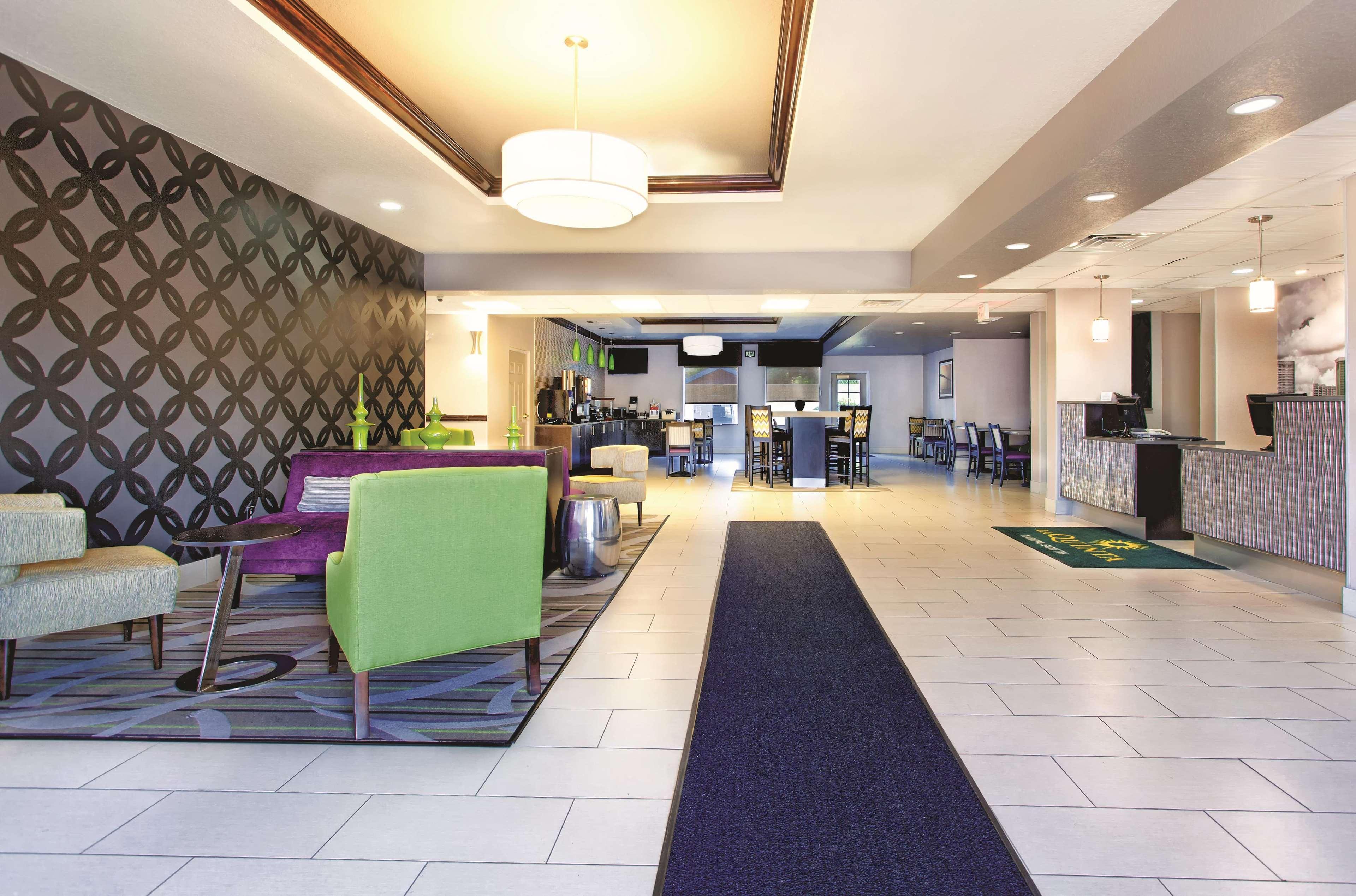 La Quinta By Wyndham Tampa Bay Area-Tampa South Hotel Eksteriør billede