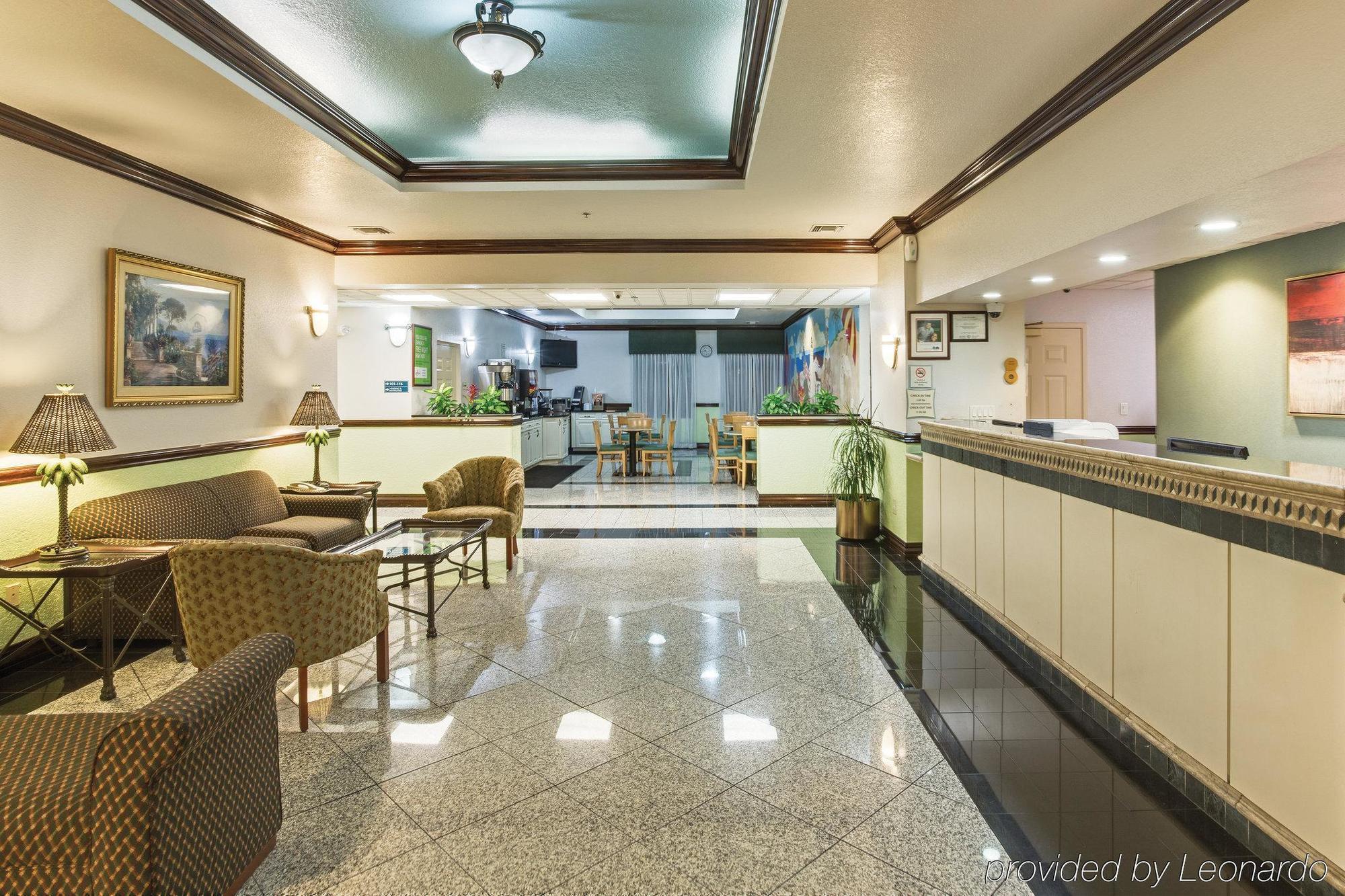 La Quinta By Wyndham Tampa Bay Area-Tampa South Hotel Eksteriør billede